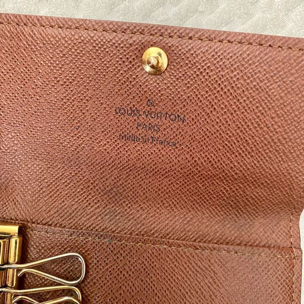 Louis Vuitton Monogram 6 Ring Key Case - Picture 4 of 12